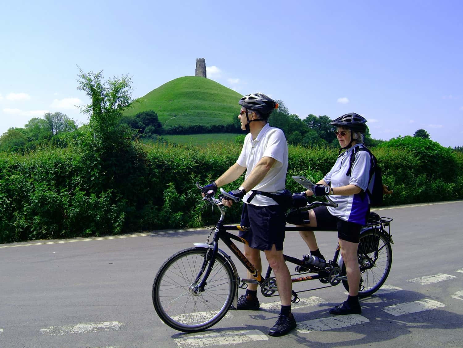 Cycling Holidays In Somerset Bike Hire Somerset Old Oaks